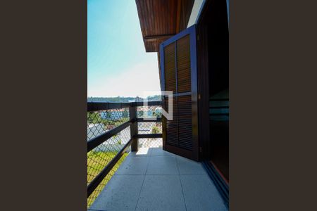 Casa de condomínio para alugar com 450m², 5 quartos e 5 vagasSacada - sala de cima