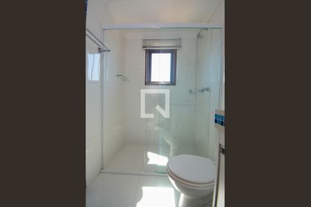 Casa de condomínio para alugar com 450m², 5 quartos e 5 vagasBanheiro da Suíte 4