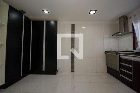 Casa de condomínio para alugar com 450m², 5 quartos e 5 vagasCozinha