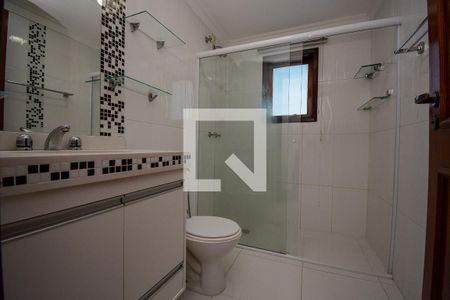 Casa de condomínio para alugar com 450m², 5 quartos e 5 vagasBanheiro da Suíte 2