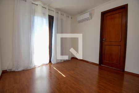 Casa de condomínio para alugar com 450m², 5 quartos e 5 vagasSuite 4