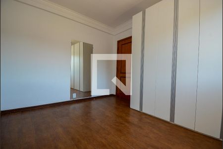 Casa de condomínio para alugar com 450m², 5 quartos e 5 vagasSuite 1