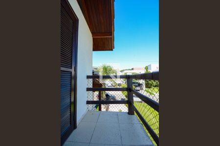 Casa de condomínio para alugar com 450m², 5 quartos e 5 vagasSacada - sala de cima