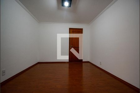 Casa de condomínio para alugar com 450m², 5 quartos e 5 vagasÁrea comum Sala andar de baixo