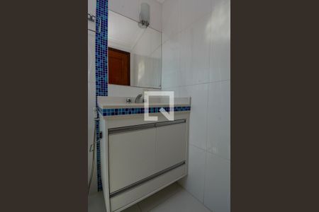 Casa de condomínio para alugar com 450m², 5 quartos e 5 vagasBanheiro da Suíte 4 - detalhe