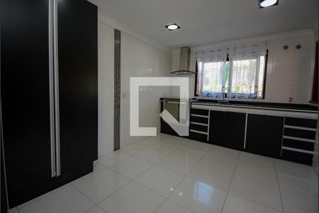 Casa de condomínio para alugar com 450m², 5 quartos e 5 vagasCozinha