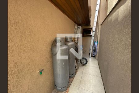 Casa à venda com 264m², 3 quartos e 5 vagas Casa à venda com 264m², 3 quartos e 5 vagascentral de gas