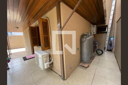 Casa à venda com 264m², 3 quartos e 5 vagas Casa à venda com 264m², 3 quartos e 5 vagascentral de gas