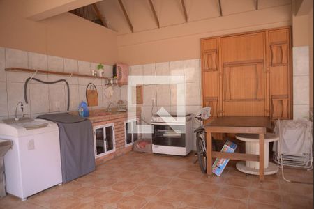 Casa à venda com 264m², 3 quartos e 5 vagas Casa à venda com 264m², 3 quartos e 5 vagasLavanderia