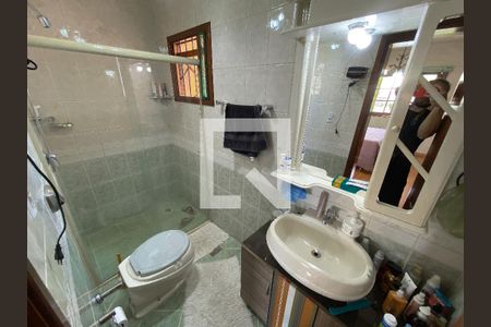 Casa à venda com 264m², 3 quartos e 5 vagas Casa à venda com 264m², 3 quartos e 5 vagasBanheiro da Suíte 1