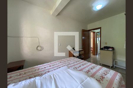 Casa à venda com 264m², 3 quartos e 5 vagas Casa à venda com 264m², 3 quartos e 5 vagasquarto 3