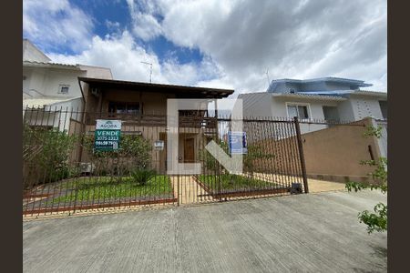 Casa à venda com 264m², 3 quartos e 5 vagas Casa à venda com 264m², 3 quartos e 5 vagasplaca instalada