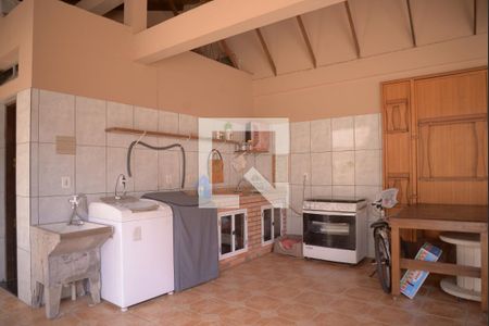 Casa à venda com 264m², 3 quartos e 5 vagas Casa à venda com 264m², 3 quartos e 5 vagasLavanderia