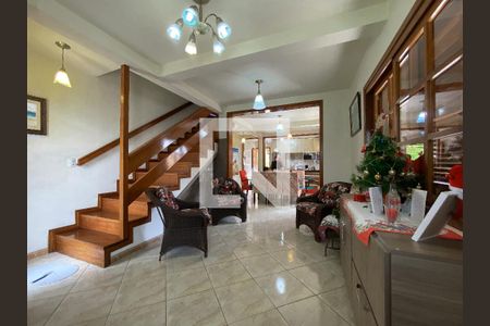 Casa à venda com 264m², 3 quartos e 5 vagas Casa à venda com 264m², 3 quartos e 5 vagassala