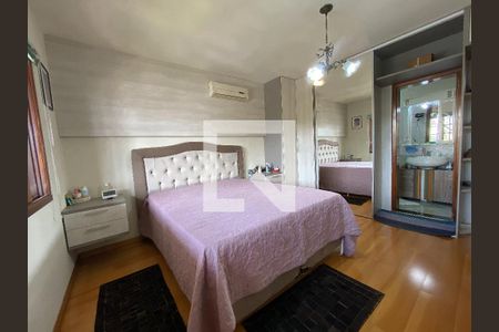 Casa à venda com 264m², 3 quartos e 5 vagas Casa à venda com 264m², 3 quartos e 5 vagasQuarto - Suíte