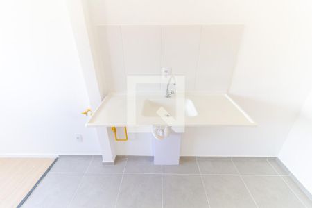 Cozinha de kitnet/studio à venda com 1 quarto, 24m² em Sé, São Paulo