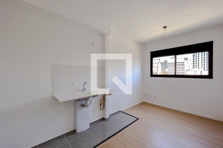 Sala/Cozinha de kitnet/studio à venda com 1 quarto, 24m² em Sé, São Paulo