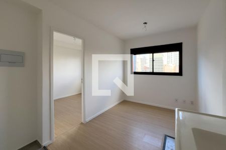 Sala e cozinha de kitnet/studio à venda com 2 quartos, 33m² em Sé, São Paulo
