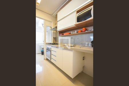 Apartamento para alugar com 82m², 2 quartos e 2 vagasCozinha