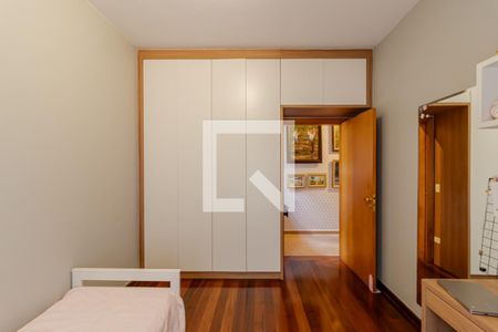 Casa à venda com 325m², 3 quartos e 4 vagasSuíte 3