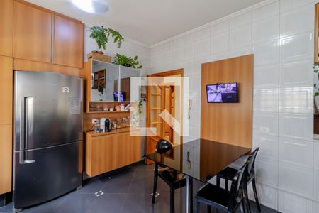 Casa à venda com 325m², 3 quartos e 4 vagasCozinha