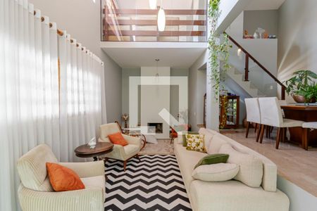 Sala de Estar de casa à venda com 3 quartos, 325m² em Bosque da Saúde, São Paulo