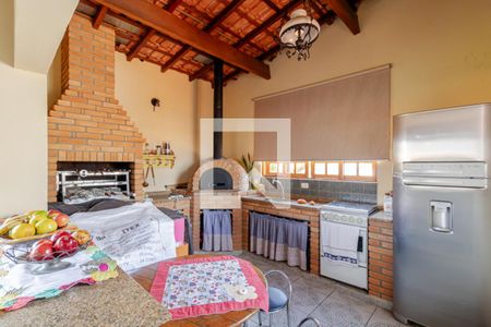 Casa à venda com 325m², 3 quartos e 4 vagasChurrasqueira