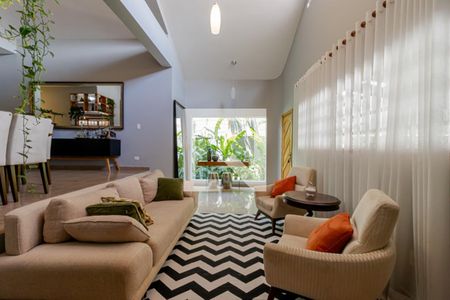 Sala de Estar de casa à venda com 3 quartos, 325m² em Bosque da Saúde, São Paulo