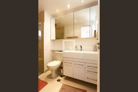 Apartamento à venda com 109m², 2 quartos e 2 vagasBanheiro da Suíte 1