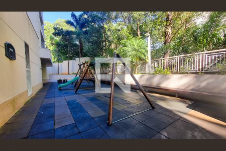 Apartamento à venda com 109m², 2 quartos e 2 vagasÁrea comum - Playground