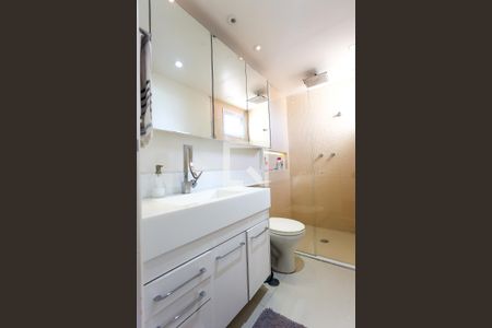 Apartamento à venda com 109m², 2 quartos e 2 vagasBanheiro da Suíte 2