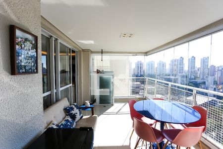 Varanda de apartamento à venda com 2 quartos, 109m² em Vila Andrade, São Paulo