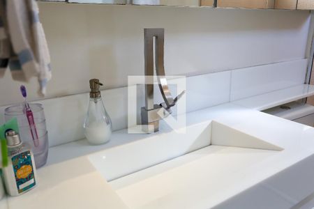 Apartamento à venda com 109m², 2 quartos e 2 vagasBanheiro da Suíte 2