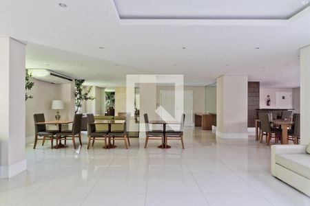 Apartamento à venda com 315m², 5 quartos e 5 vagasÁrea comum - Salão de festas