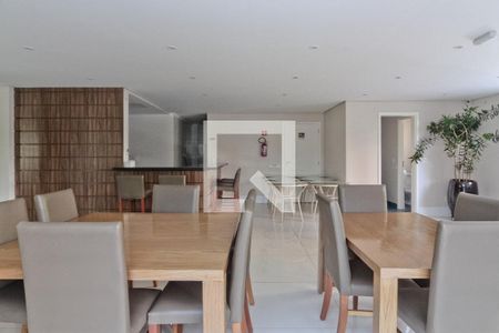 Apartamento à venda com 315m², 5 quartos e 5 vagasÁrea comum - Salão de festas