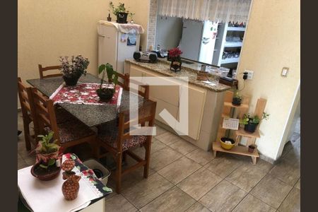 Casa à venda com 4 quartos, 197m² em Santa Paula, São Caetano do Sul