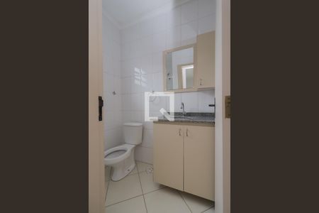 Banheiro de apartamento à venda com 1 quarto, 51m² em Vila Nova, Novo Hamburgo