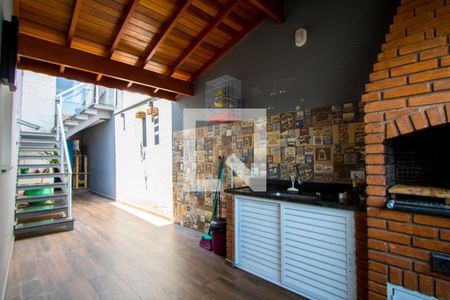 Casa à venda com 160m², 3 quartos e 2 vagas Casa à venda com 160m², 3 quartos e 2 vagasEspaço gourmet