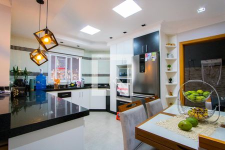 Casa à venda com 160m², 3 quartos e 2 vagas Casa à venda com 160m², 3 quartos e 2 vagasCozinha