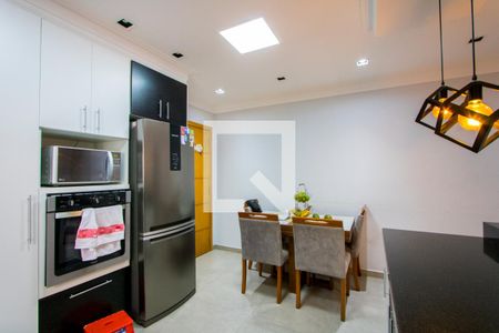 Casa à venda com 160m², 3 quartos e 2 vagas Casa à venda com 160m², 3 quartos e 2 vagasCozinha