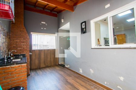 Casa à venda com 160m², 3 quartos e 2 vagas Casa à venda com 160m², 3 quartos e 2 vagasEspaço gourmet