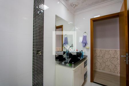 Casa à venda com 160m², 3 quartos e 2 vagas Casa à venda com 160m², 3 quartos e 2 vagasBanheiro