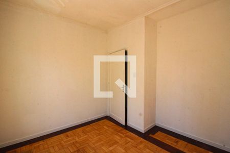 Quarto 1 de apartamento para alugar com 2 quartos, 72m² em Santana, Porto Alegre