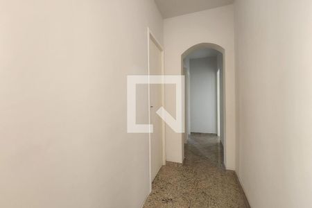 Corredor de apartamento para alugar com 3 quartos, 100m² em Brotas, Salvador