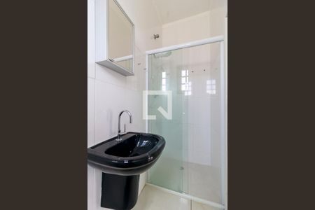 Banheiro de kitnet/studio para alugar com 1 quarto, 40m² em Santo Amaro, São Paulo