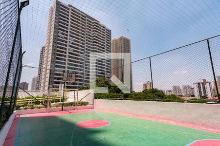 Apartamento à venda com 78m², 2 quartos e 2 vagasÁrea comum quadra