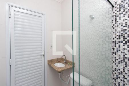 Banheiro de kitnet/studio para alugar com 1 quarto, 37m² em Vila Maria Alta, São Paulo