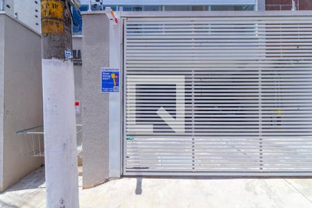 Apartamento à venda com 37m², 2 quartos e sem vaga Apartamento à venda com 37m², 2 quartos e sem vagaPlaquinha