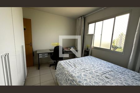 Quarto 2 de apartamento para alugar com 2 quartos, 58m² em Residencial Eldorado, Goiânia