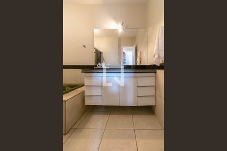 Apartamento à venda com 150m², 4 quartos e 1 vagaBanheiro Social